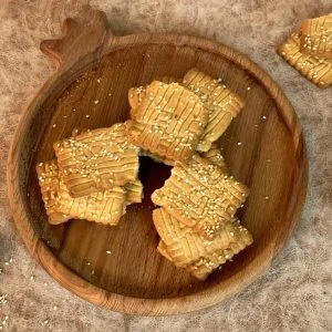 بشقاب طرح انار آرت دکو چوب