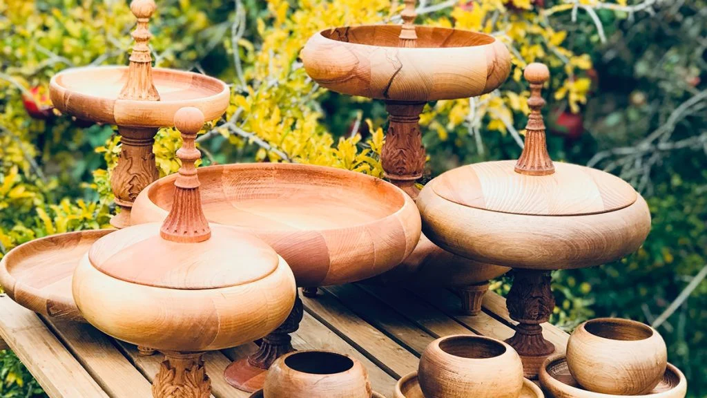 % راهنمای خرید ظروف چوبی جهیزیه عروس؛ از ظروف پذیرایی تا ظروف آشپزخانه