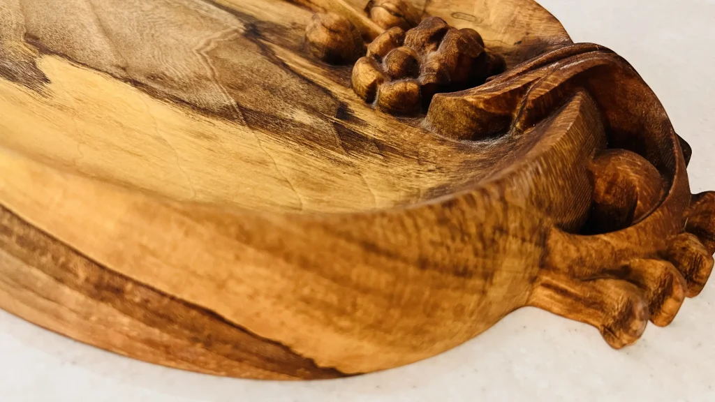 % چوب راش یا گردو؟ نبرد قهرمان مینیمالیست‌ها با اشراف‌زاده دنیای چوب